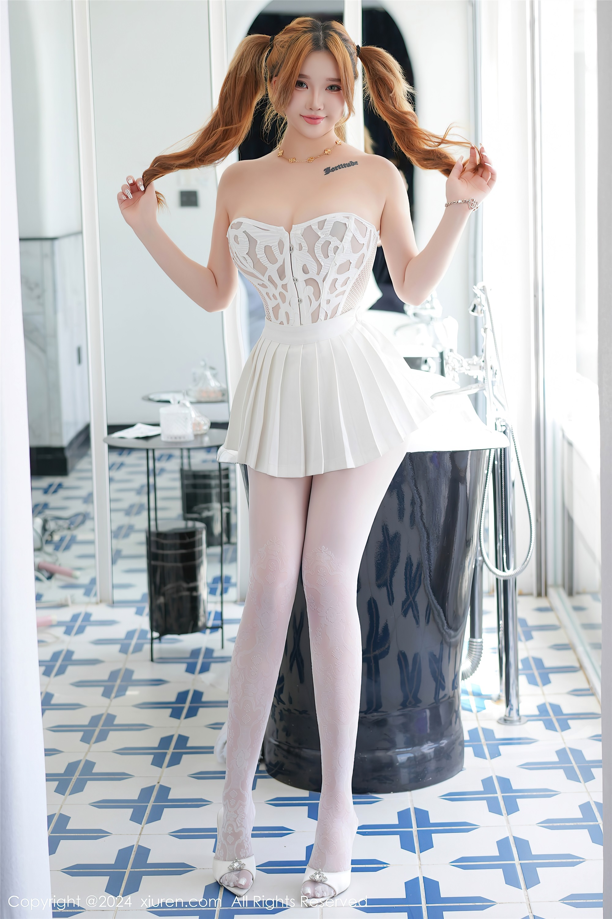 Xiuren秀人网 2024.06.28 NO.8771 小海臀Rena